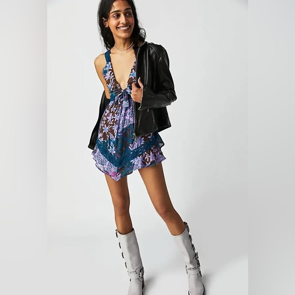 NWOT Free People Bali-Oletta Romper In Lupine Combo Size Large